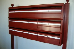 Multibank with Ball Top, Colour: Heritage Red | BIC Industries